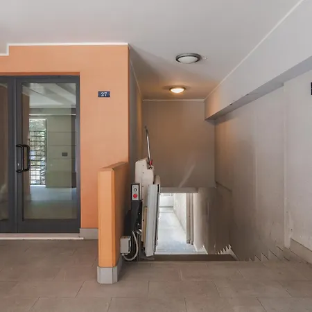 Hurban Capitolina Terrace Park Апартаменты *