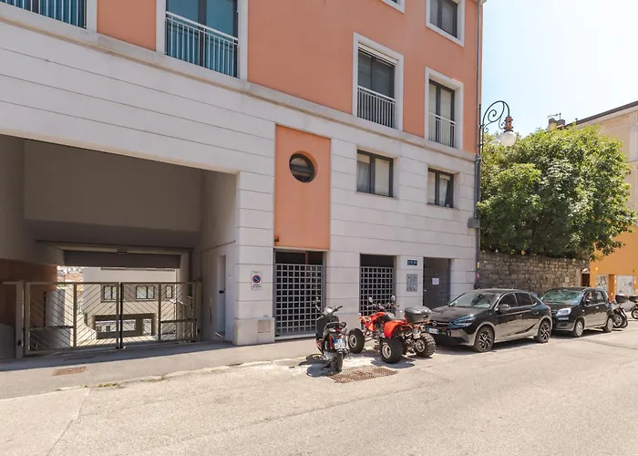 Апартаменты Hurban Capitolina Terrace Park Триест