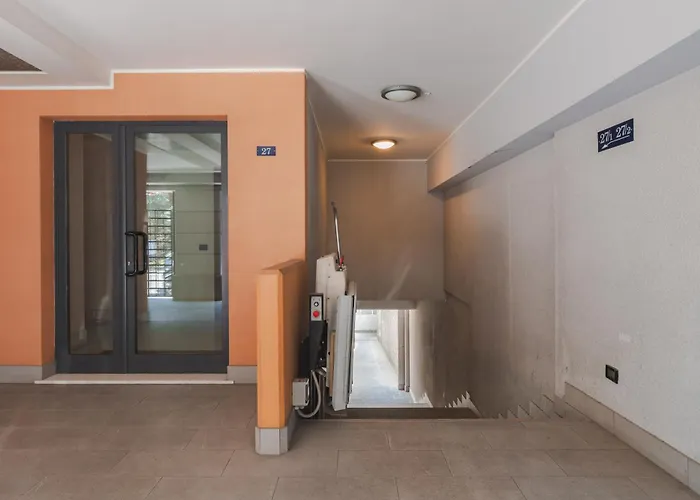 Hurban Capitolina Terrace Park Апартаменты *